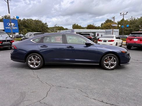 Used 2024 Honda Accord EX image 8