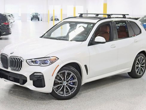 Used 2019 BMW X5 xDrive50i w/ M Sport Package AWD/4WD image 7