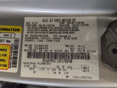 Used 2018 Ford Fusion S FWD image 33