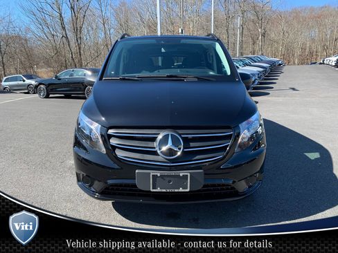 Certified 2023 Mercedes-Benz Metris Passenger image 3