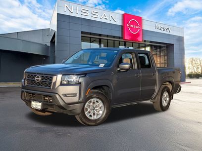Used 2024 Nissan Frontier SV w/ Technology Package