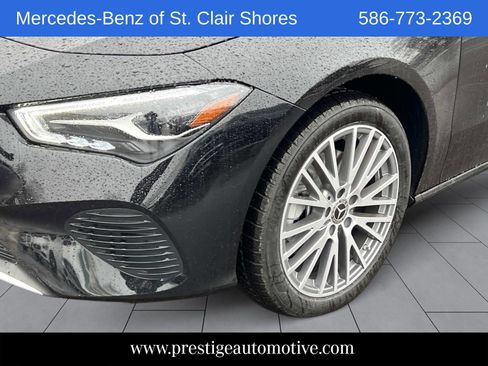 Used 2025 Mercedes-Benz CLA 250 4MATIC image 9