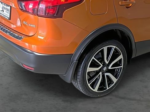 Used 2017 Nissan Rogue Sport SL w/ SL Premium Package AWD/4WD image 13