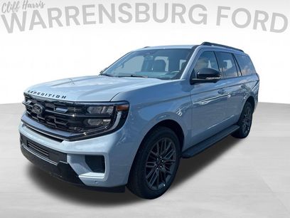 New 2026 Ford Expedition Platinum w/ Stealth Appearance Package