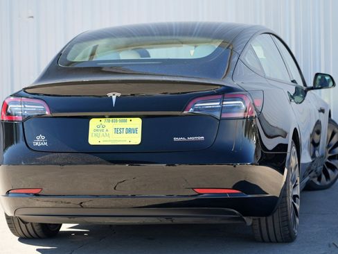 Used 2021 Tesla Model 3 Performance image 5