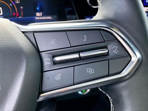 Used 2024 Chevrolet Traverse LS w/ Midnight/Sport Edition FWD image 21