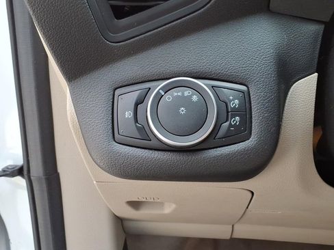 Used 2015 Ford Escape SE w/ Equipment Group 201A image 15