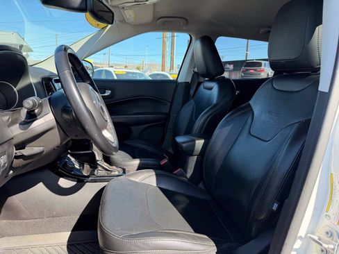 Used 2020 Jeep Compass Limited AWD/4WD image 9