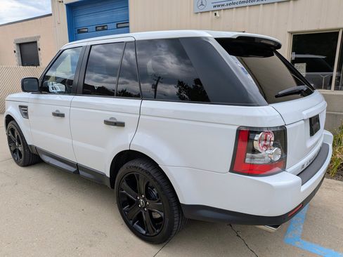 Used 2011 Land Rover Range Rover Sport Supercharged AWD/4WD image 4