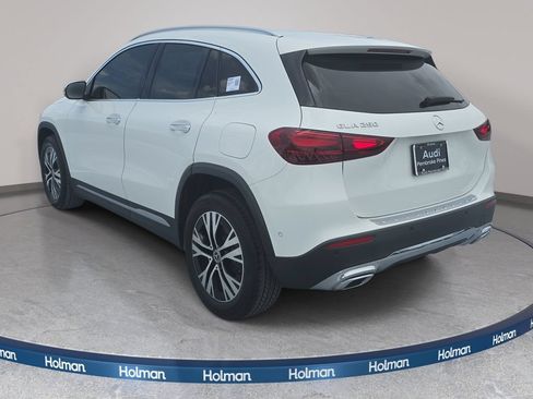 Used 2025 Mercedes-Benz GLA 250 image 9