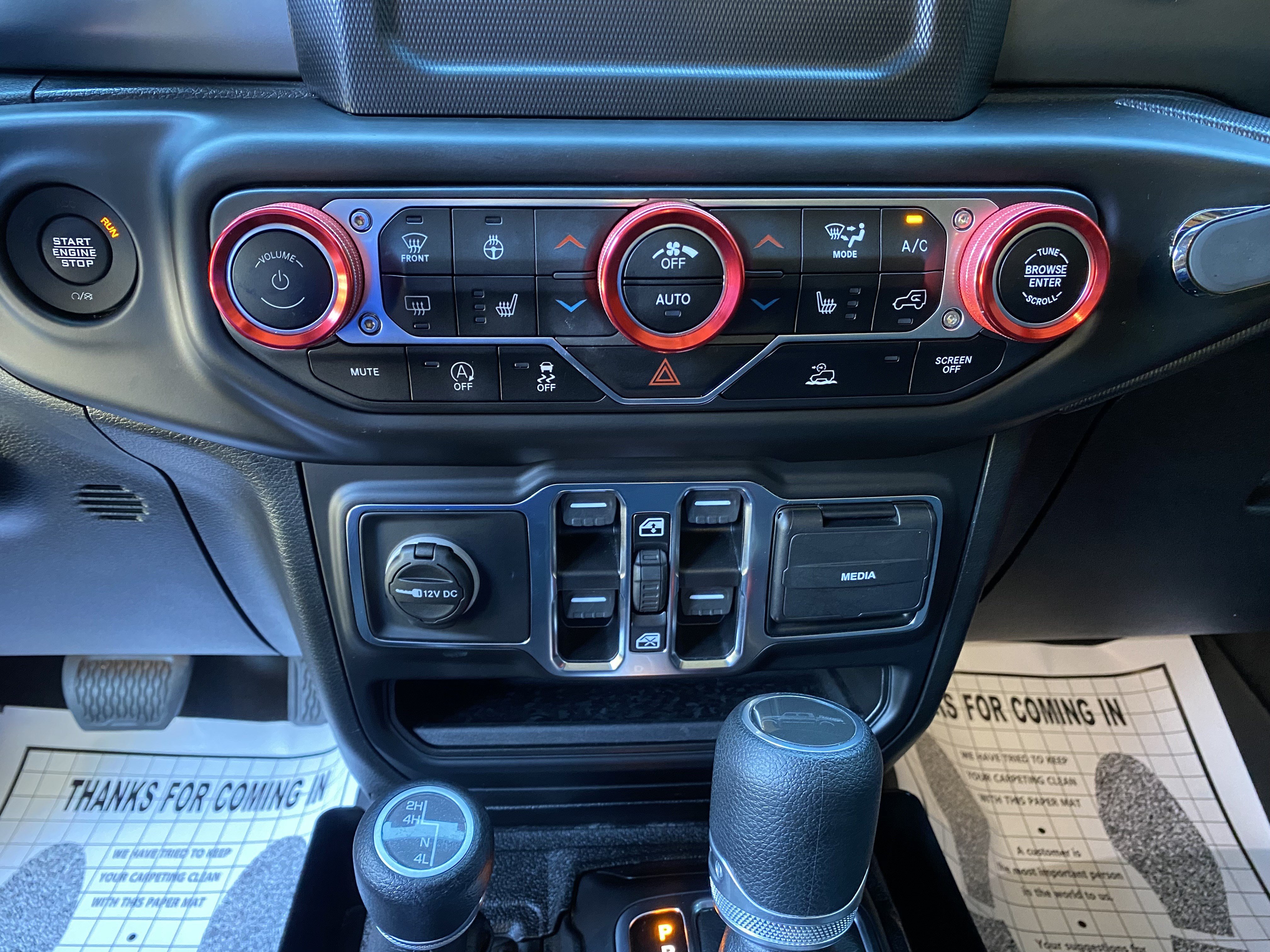 Used 2021 Jeep Gladiator Sport AWD/4WD image 29