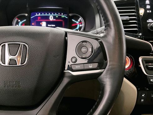 Used 2019 Honda Pilot Elite image 23