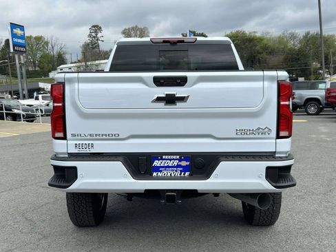 New 2026 Chevrolet Silverado 2500 High Country w/ High Country Premium Package AWD/4WD image 4