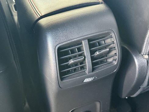 Used 2024 Ford Escape ST-Line w/ Tech Pack #1 FWD image 15
