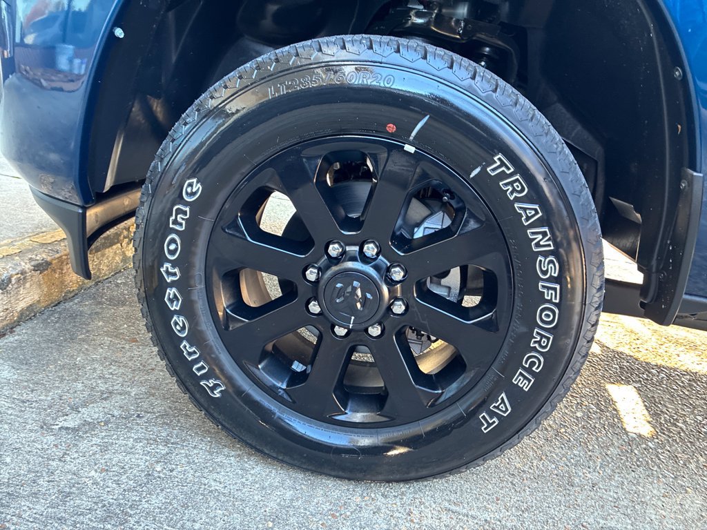 New 2024 RAM 2500 Big Horn w/ Night Edition AWD/4WD image 27