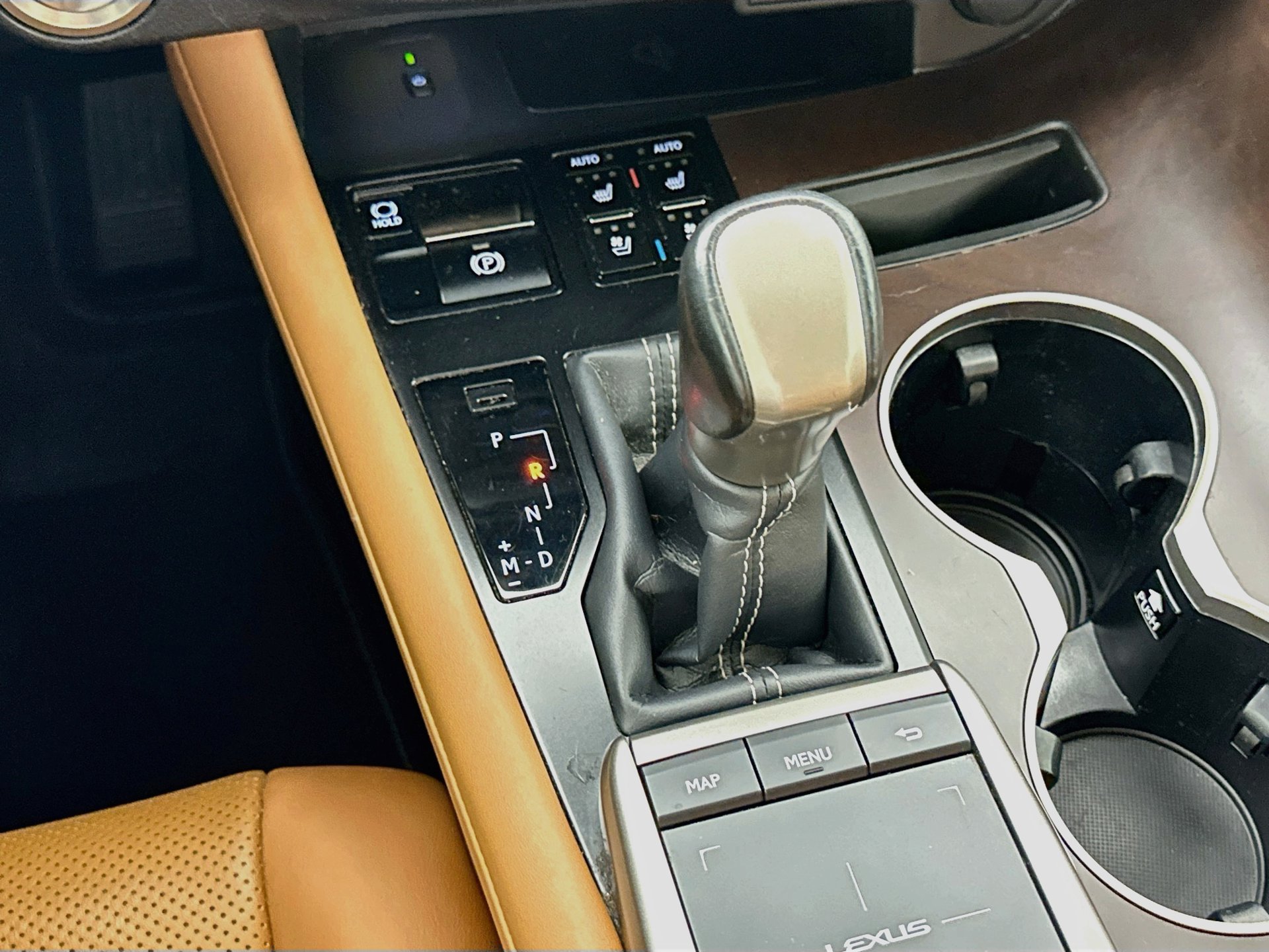 Used 2022 Lexus RX 350 FWD w/ Premium Package image 18