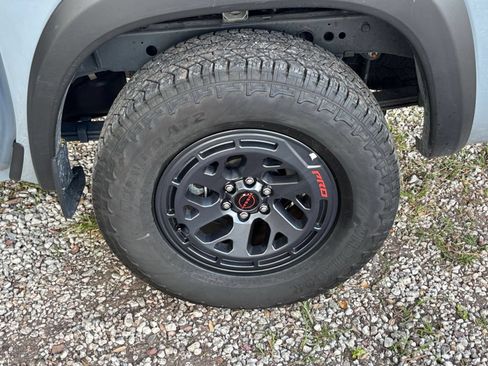 Used 2026 Nissan Frontier PRO-4X AWD/4WD image 29