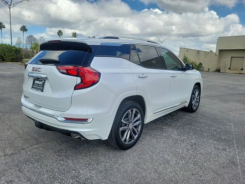 Used 2020 GMC Terrain Denali w/ Denali Premium Package image 6