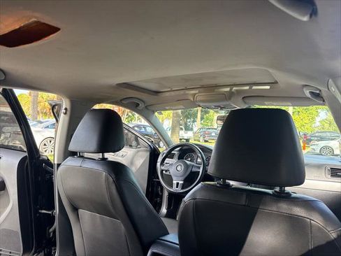 Used 2014 Volkswagen Jetta SE image 17