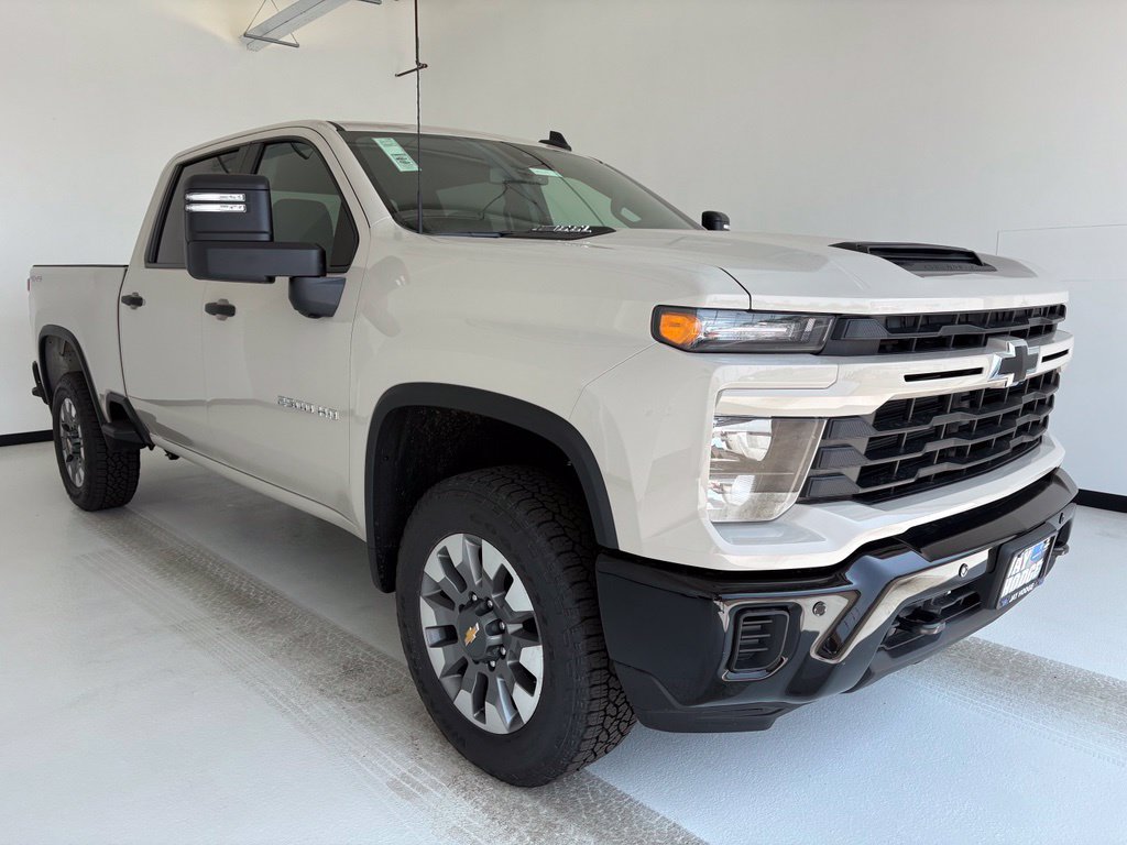 New 2026 Chevrolet Silverado 2500 Custom w/ Custom Value Package AWD/4WD image 10