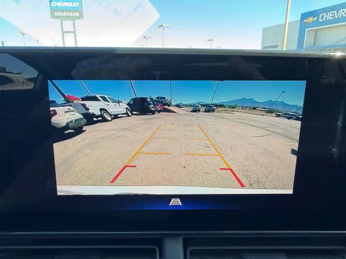 Used 2024 Chevrolet Trax LT w/ Driver Confidence Package FWD image 25