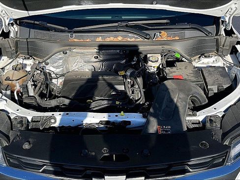 Used 2024 Chevrolet Trax LT image 10