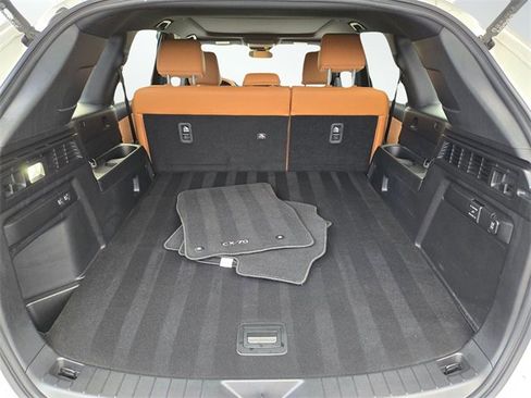 Certified 2025 MAZDA CX-70 3.3 Turbo S w/ Premium Plus image 9