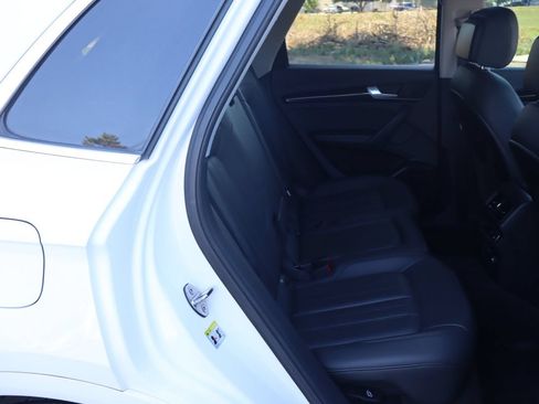 Used 2020 Audi Q5 2.0T Premium Plus AWD/4WD image 21