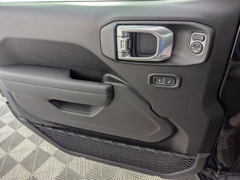 New 2026 Jeep Gladiator Sport image 28