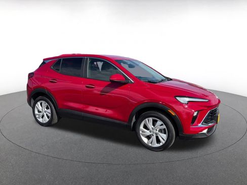 Used 2026 Buick Encore GX Preferred FWD image 2