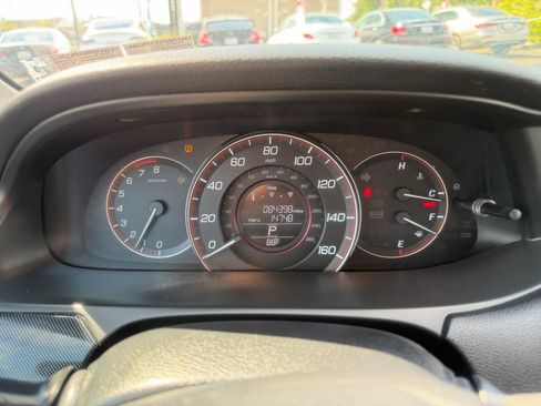 Used 2013 Honda Accord Sport image 12
