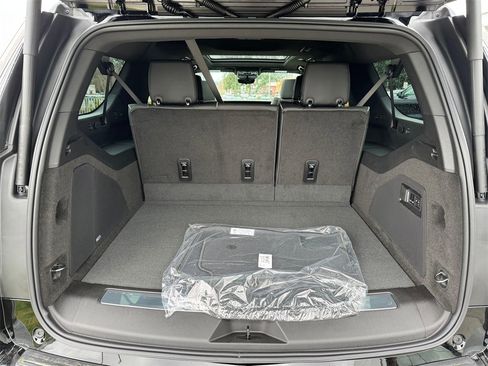 New 2026 Cadillac Escalade ESV Sport image 17