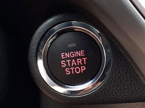 Used 2024 Subaru Crosstrek 2.0i Premium image 39