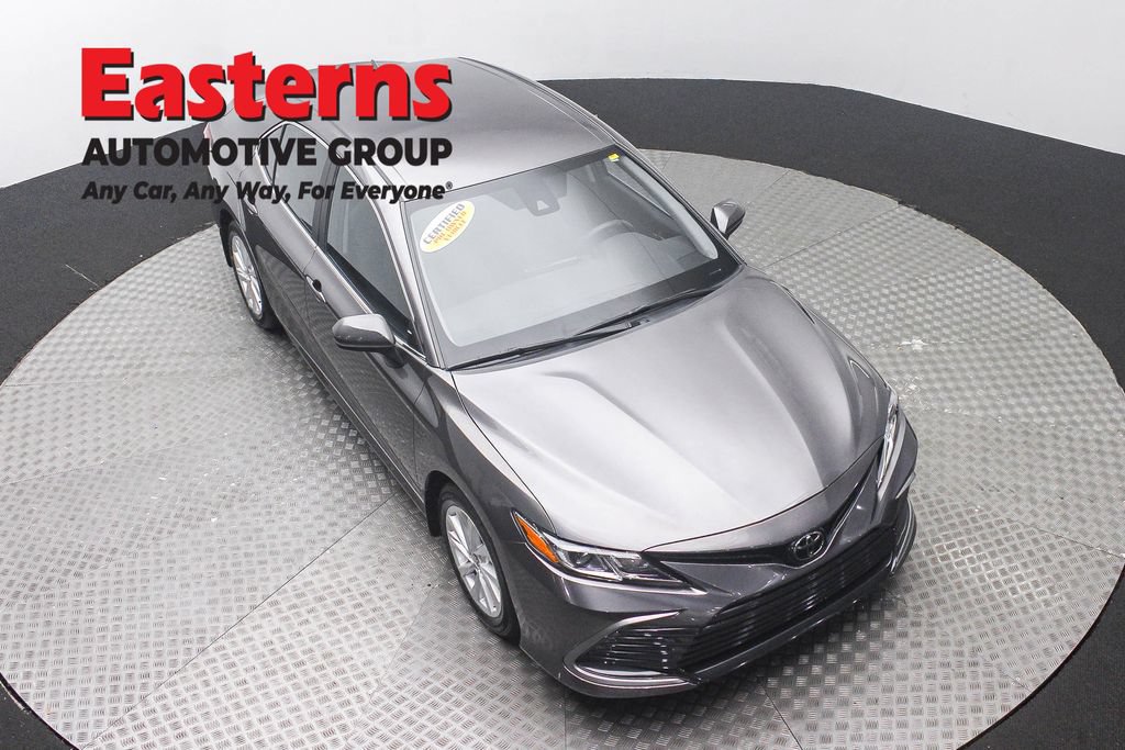 Used 2024 Toyota Camry LE FWD image 4