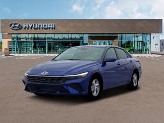 New 2026 Hyundai Elantra SE video 1