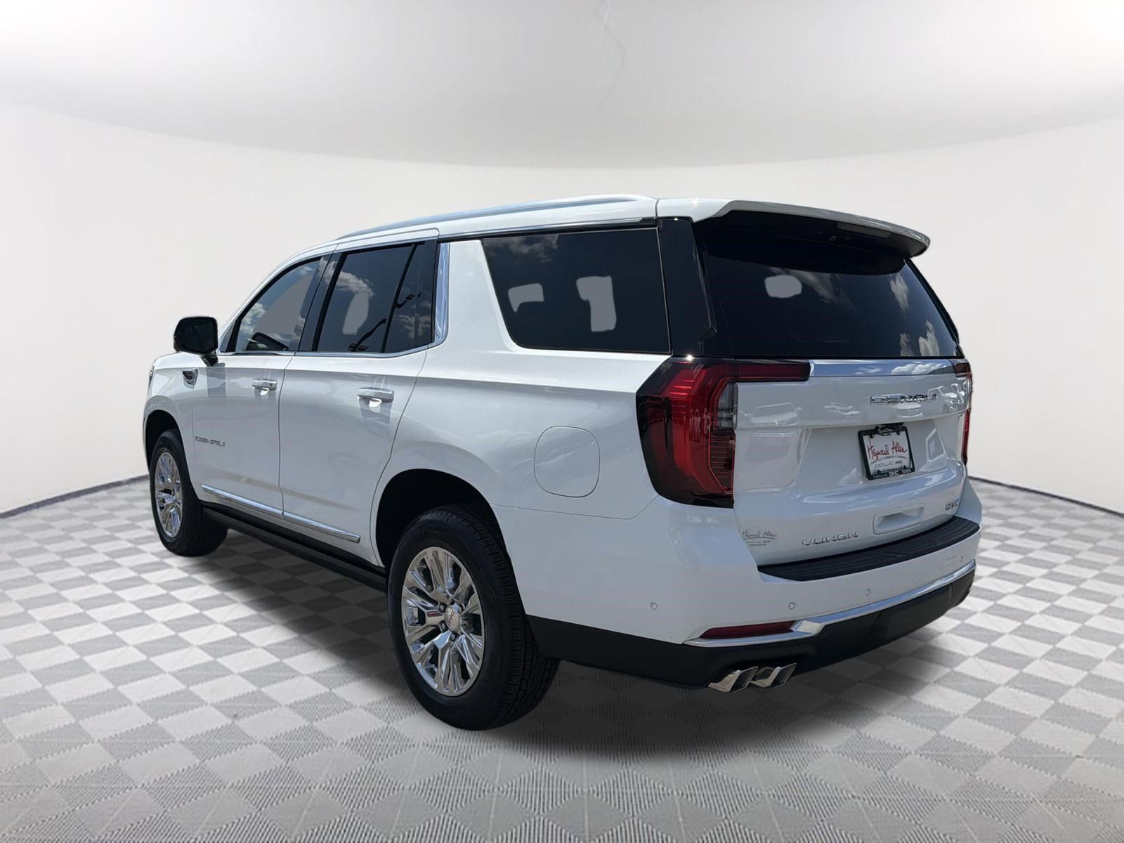 New 2026 GMC Yukon Denali w/ Sun & Power Step Package AWD/4WD image 3