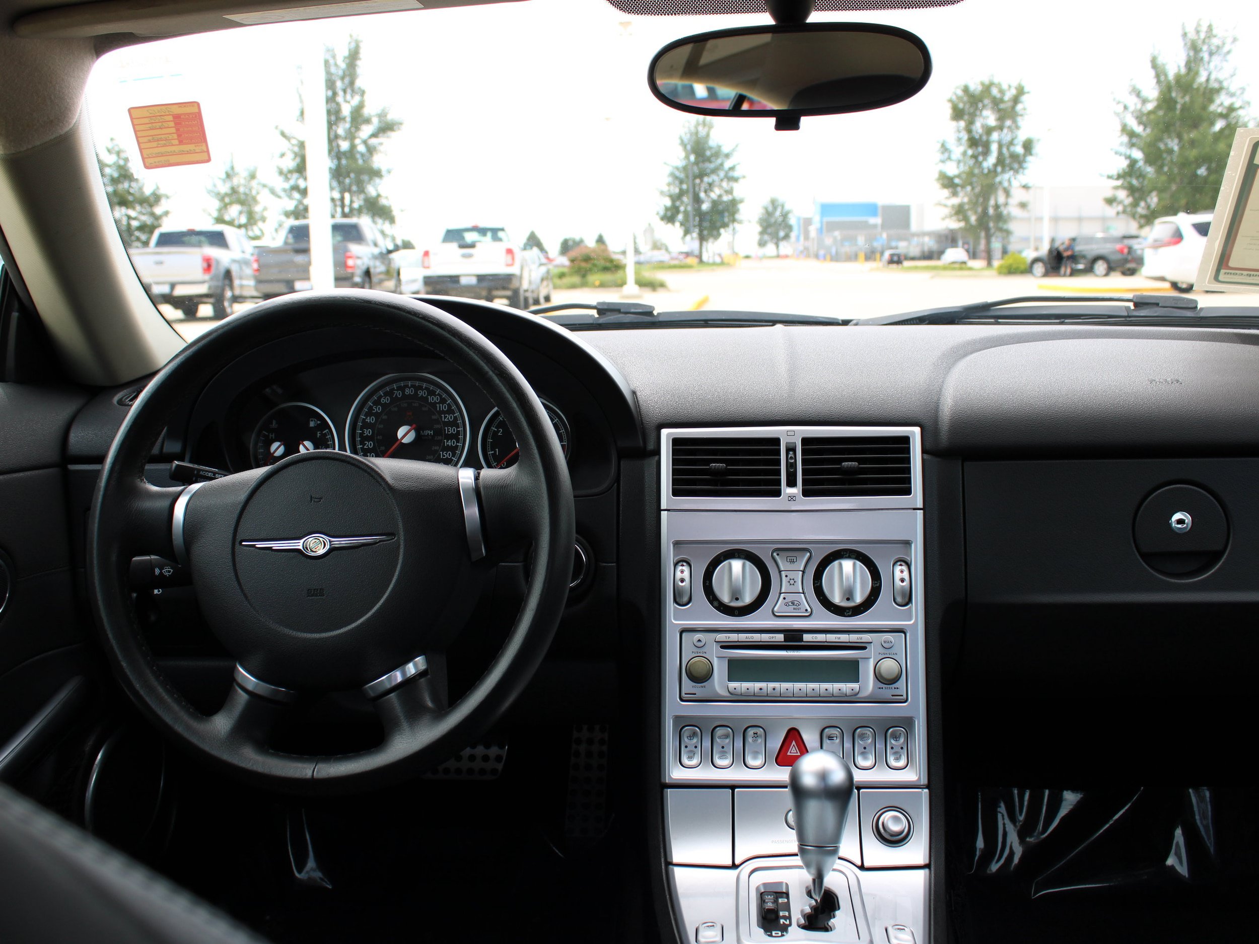 Used 2005 Chrysler Crossfire Limited RWD image 12