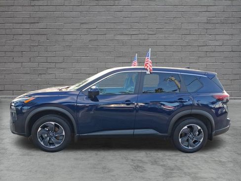 Used 2026 Nissan Rogue SV FWD image 5