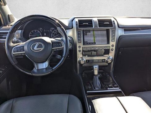 Used 2021 Lexus GX 460 Premium image 18