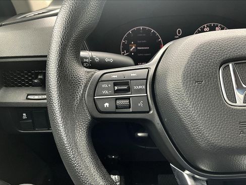 Used 2023 Honda CR-V LX image 19