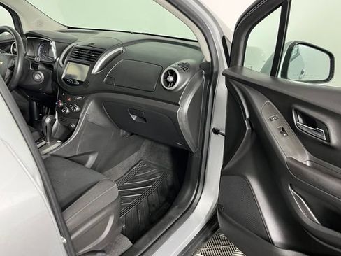 Used 2016 Chevrolet Trax LS w/ LPO, Protection Package FWD image 23