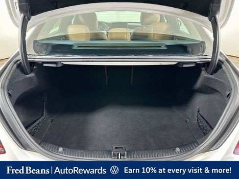 Used 2020 Mercedes-Benz C 300 4MATIC Sedan image 32