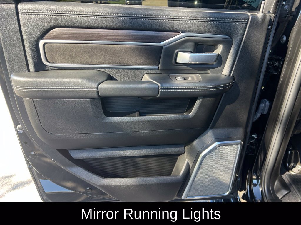 Used 2025 RAM 2500 Laramie AWD/4WD image 34