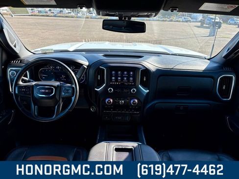 Used 2022 GMC Sierra 2500 AT4 image 24