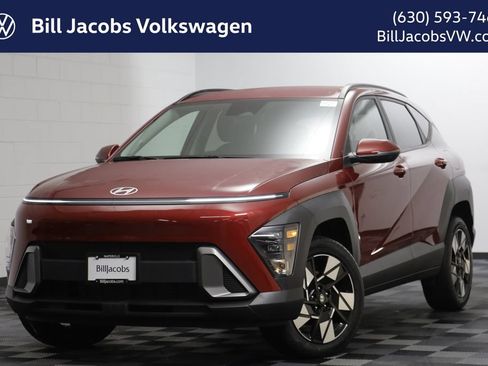 Used 2024 Hyundai Kona SEL AWD/4WD image 1