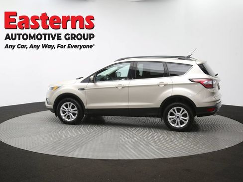 Used 2018 Ford Escape SE w/ SE Sync 3 Package AWD/4WD image 61