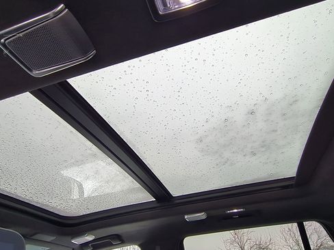 Certified 2024 Cadillac Escalade Sport Platinum w/ LPO, ONYX Package image 16