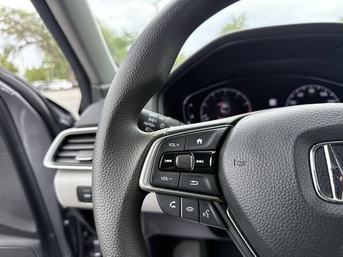 Used 2019 Honda Accord EX image 14