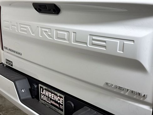 New 2026 Chevrolet Silverado 1500 Custom image 18