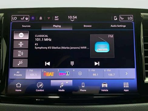 Used 2025 Chrysler Pacifica Select FWD image 44